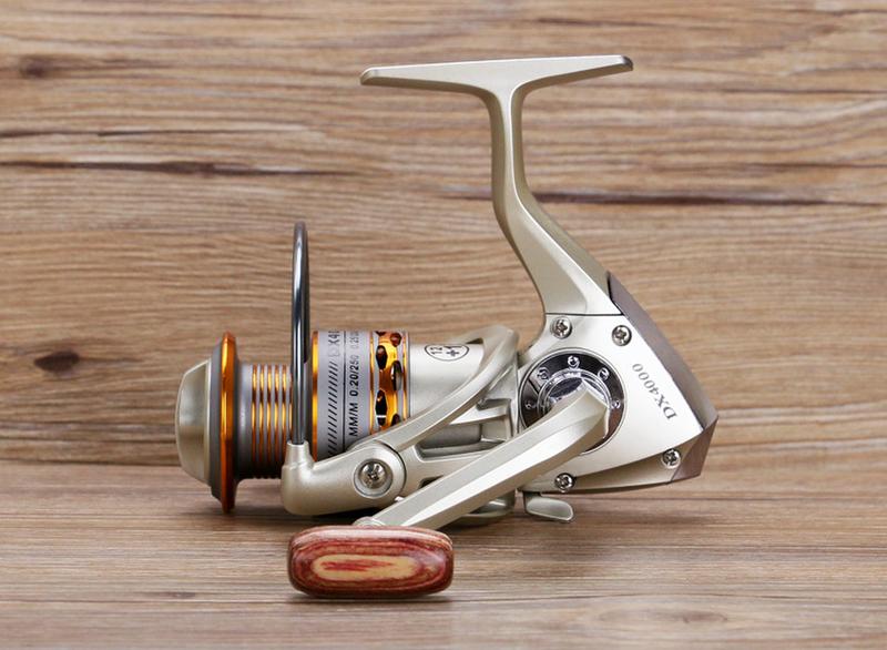 2019 New  Fishing coil Wooden handshake 12+ 1BB Spinning Fishing Reel Professional Metal Left/Right Hand  Fishing Reel Wheels