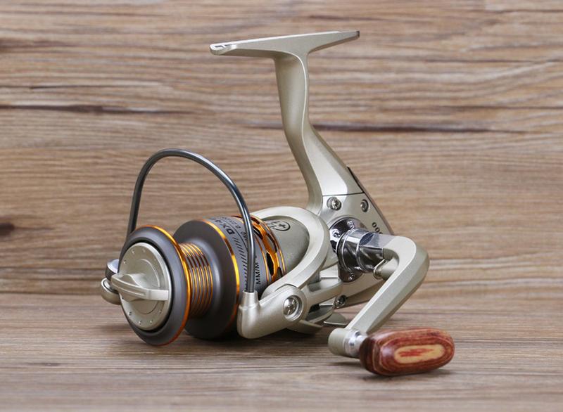 2019 New  Fishing coil Wooden handshake 12+ 1BB Spinning Fishing Reel Professional Metal Left/Right Hand  Fishing Reel Wheels