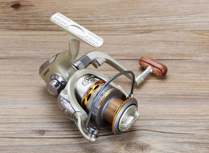 2019 New  Fishing coil Wooden handshake 12+ 1BB Spinning Fishing Reel Professional Metal Left/Right Hand  Fishing Reel Wheels
